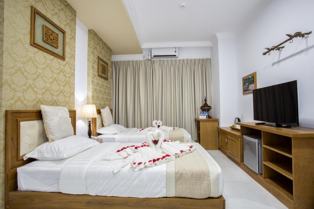 Hotel Shwe Nann Htike Мемьо Экстерьер фото